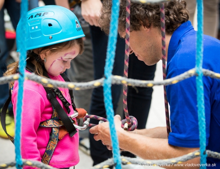Každý zdolá kúsok Everestu